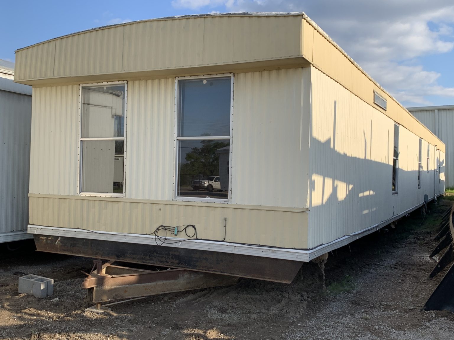 1996 14x70 Mobile Home Lifeway Homes